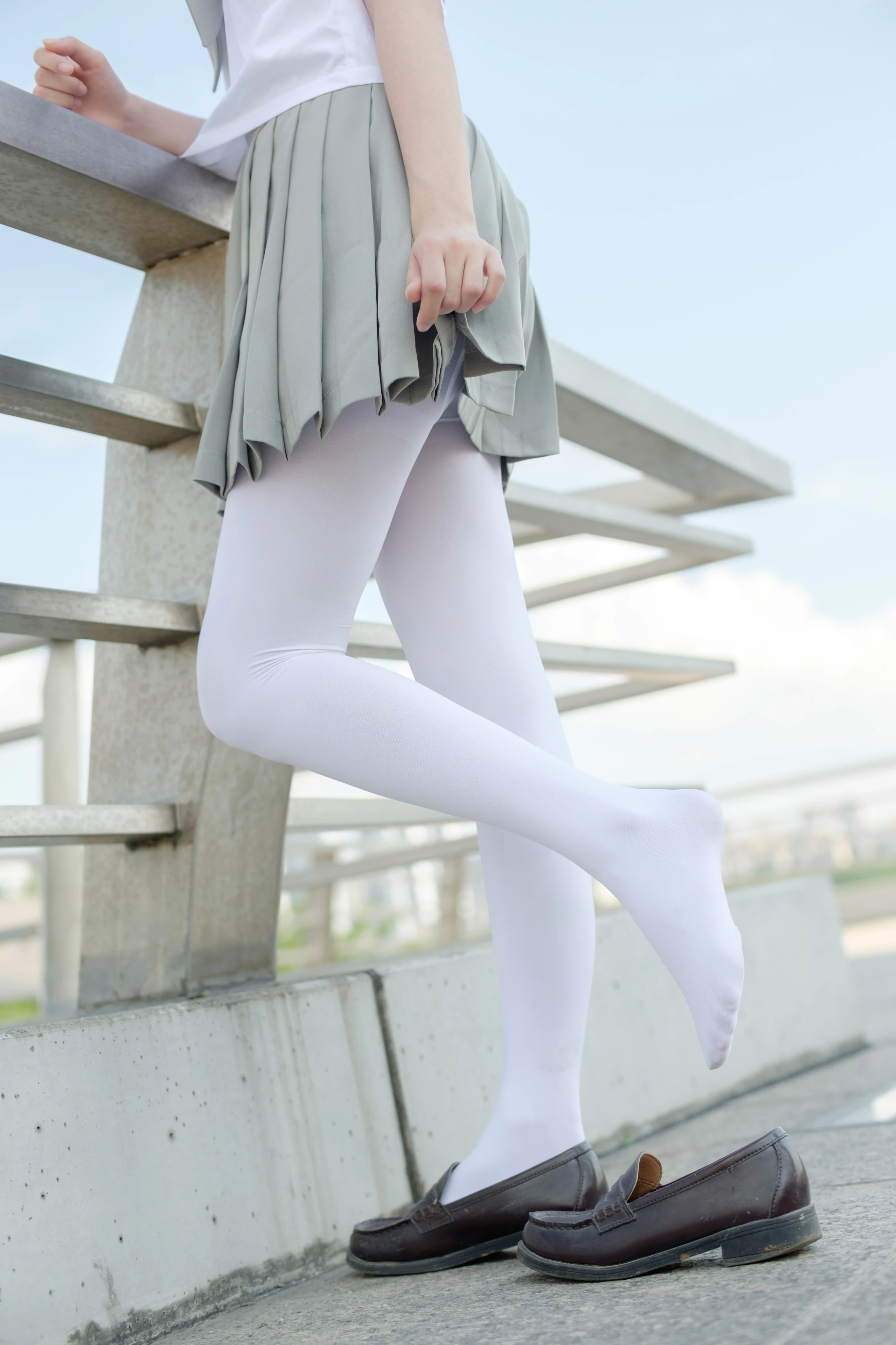 森萝财团 R15-026 [79P]插图9